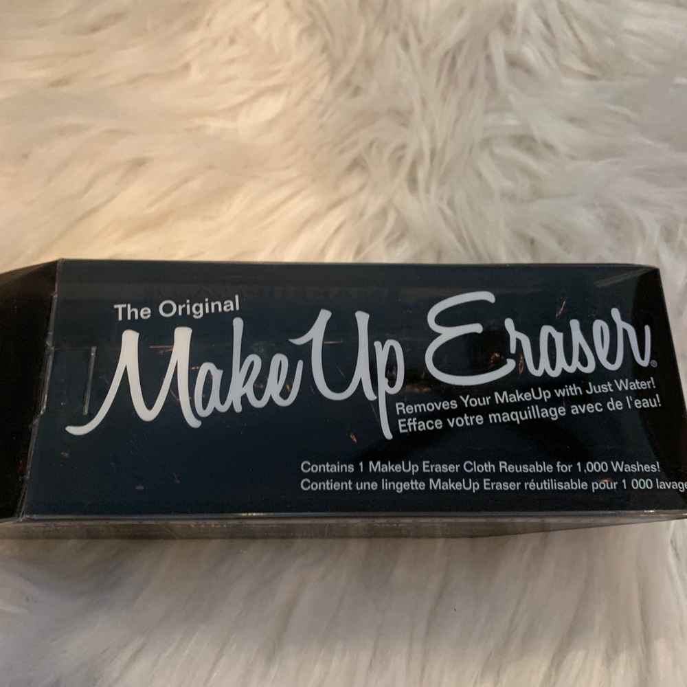Sephora - The Original Make Up Eraser *brand new*